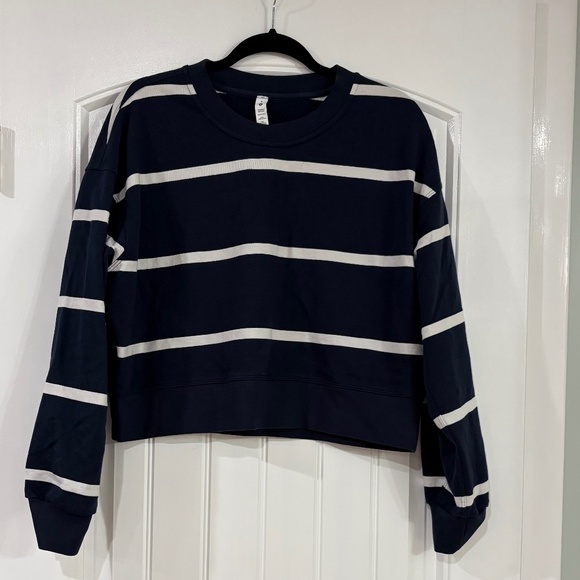 Lululemon Perfectly Oversized Cropped Crew *Stripe Boundless Stripe True Navy An - Picture 5 of 9